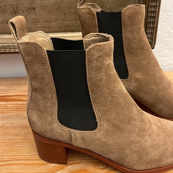 STEVE MADDEN RHIANNON Suede Leather Bootie - Size 8 - Picture 12 of 12